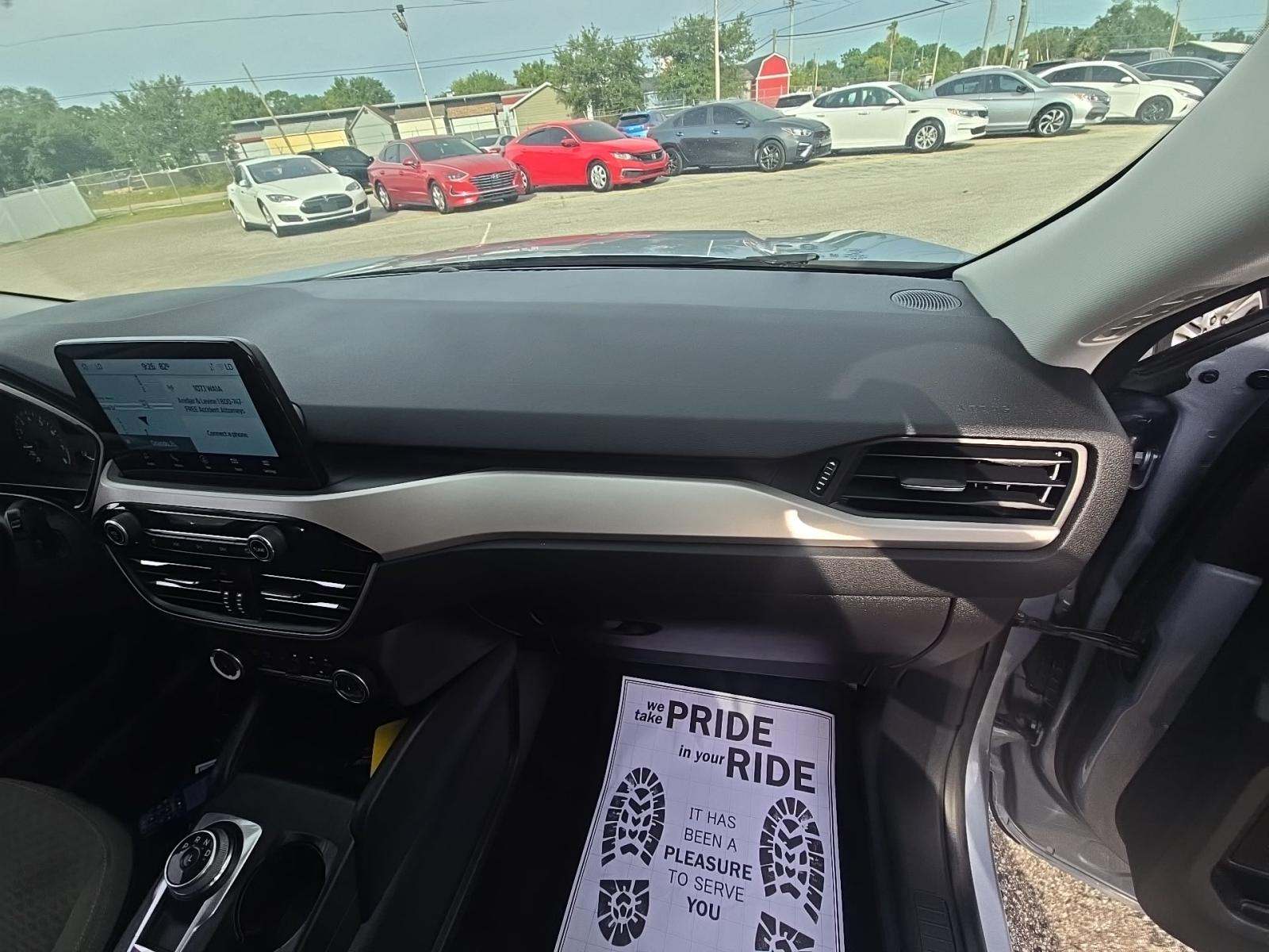 2022 Ford Escape SE FWD