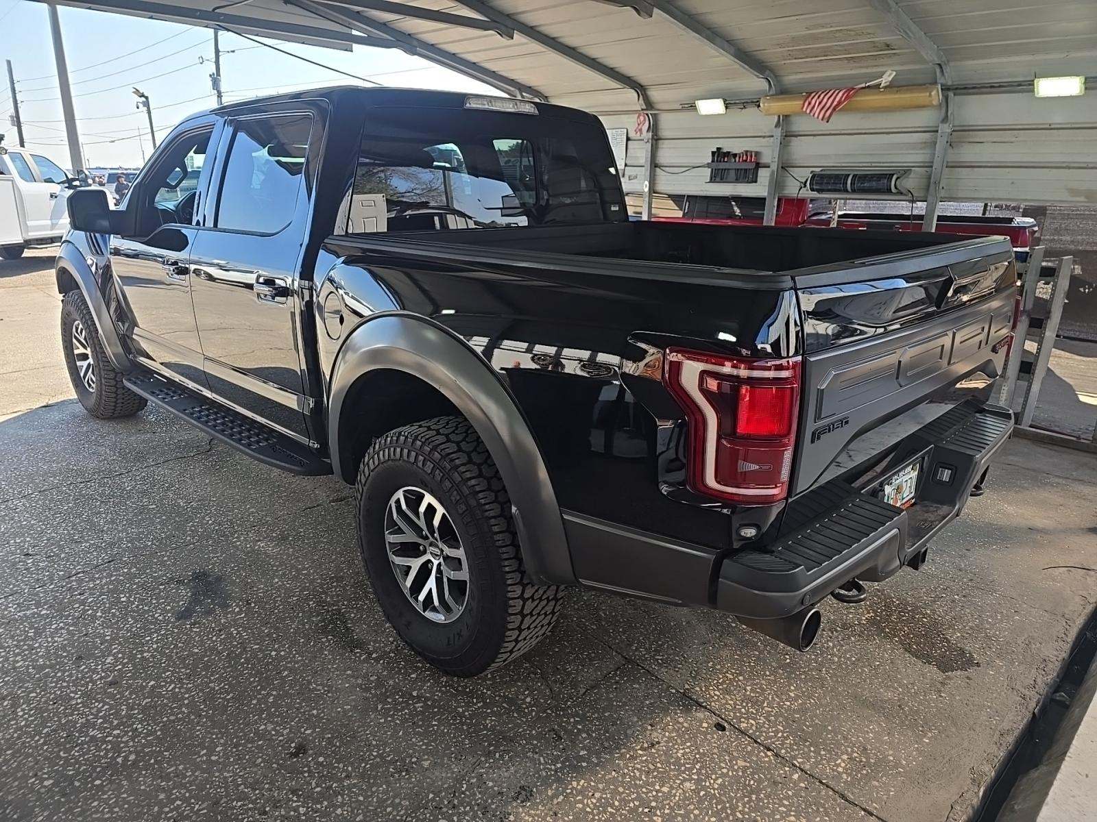 2017 Ford F-150 Raptor AWD