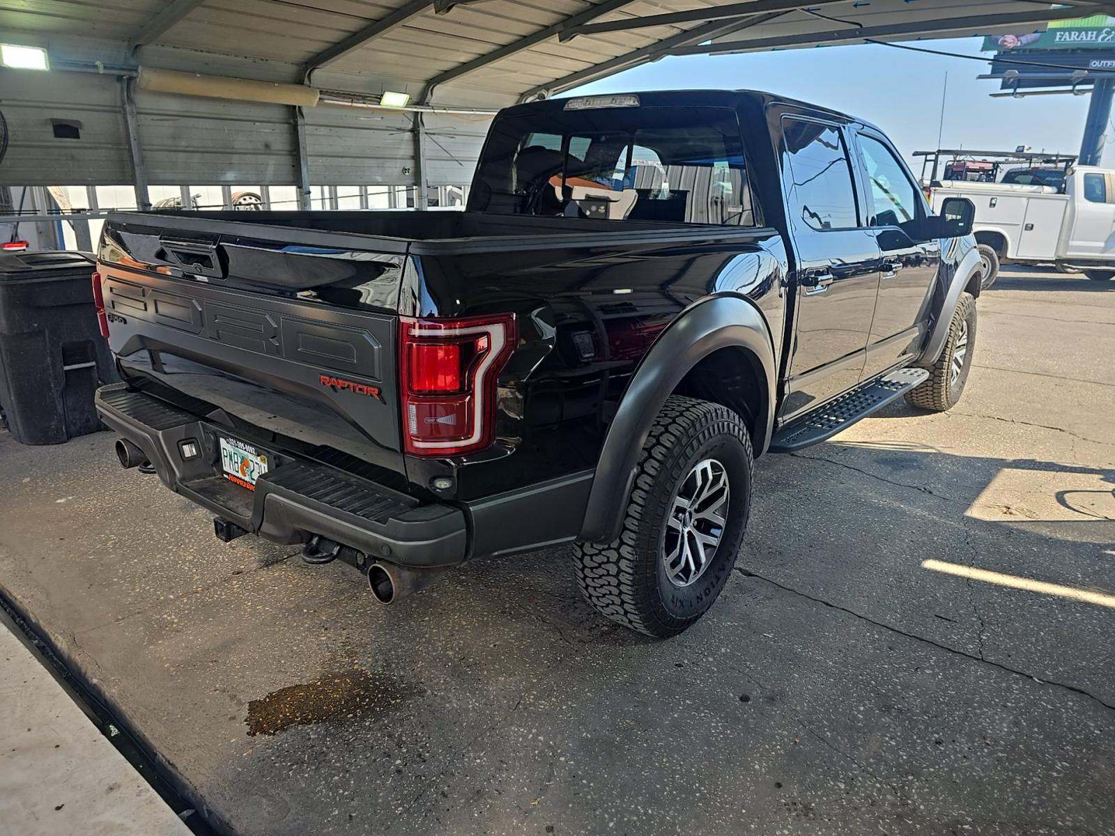 2017 Ford F-150 Raptor AWD