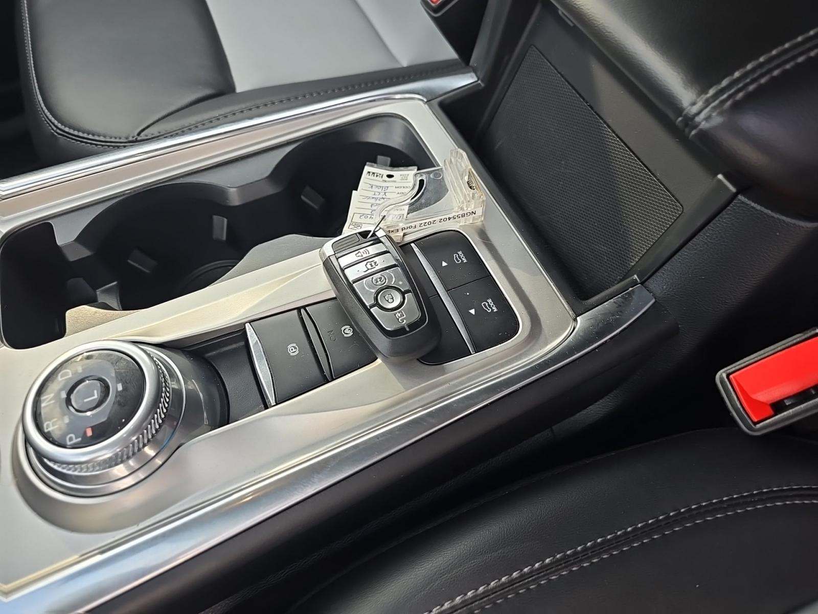 2022 Ford Explorer XLT RWD