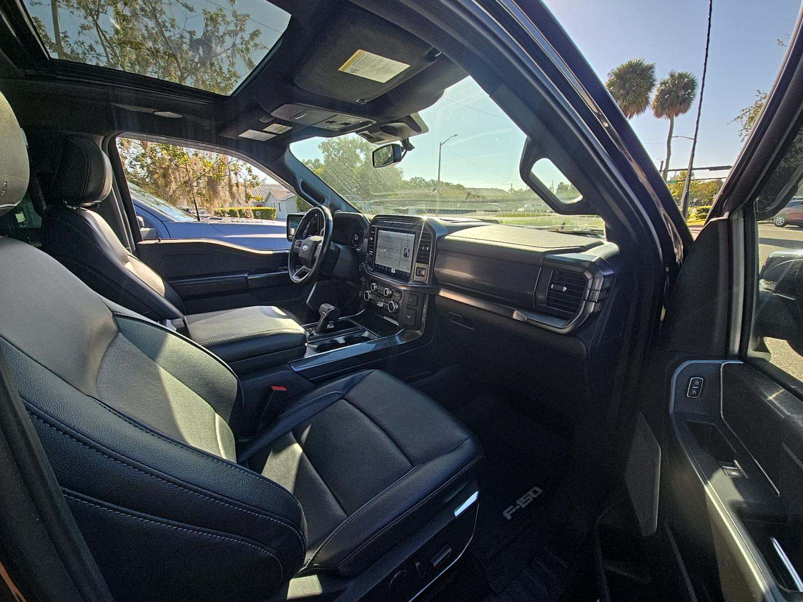 2023 Ford F-150 Lariat AWD