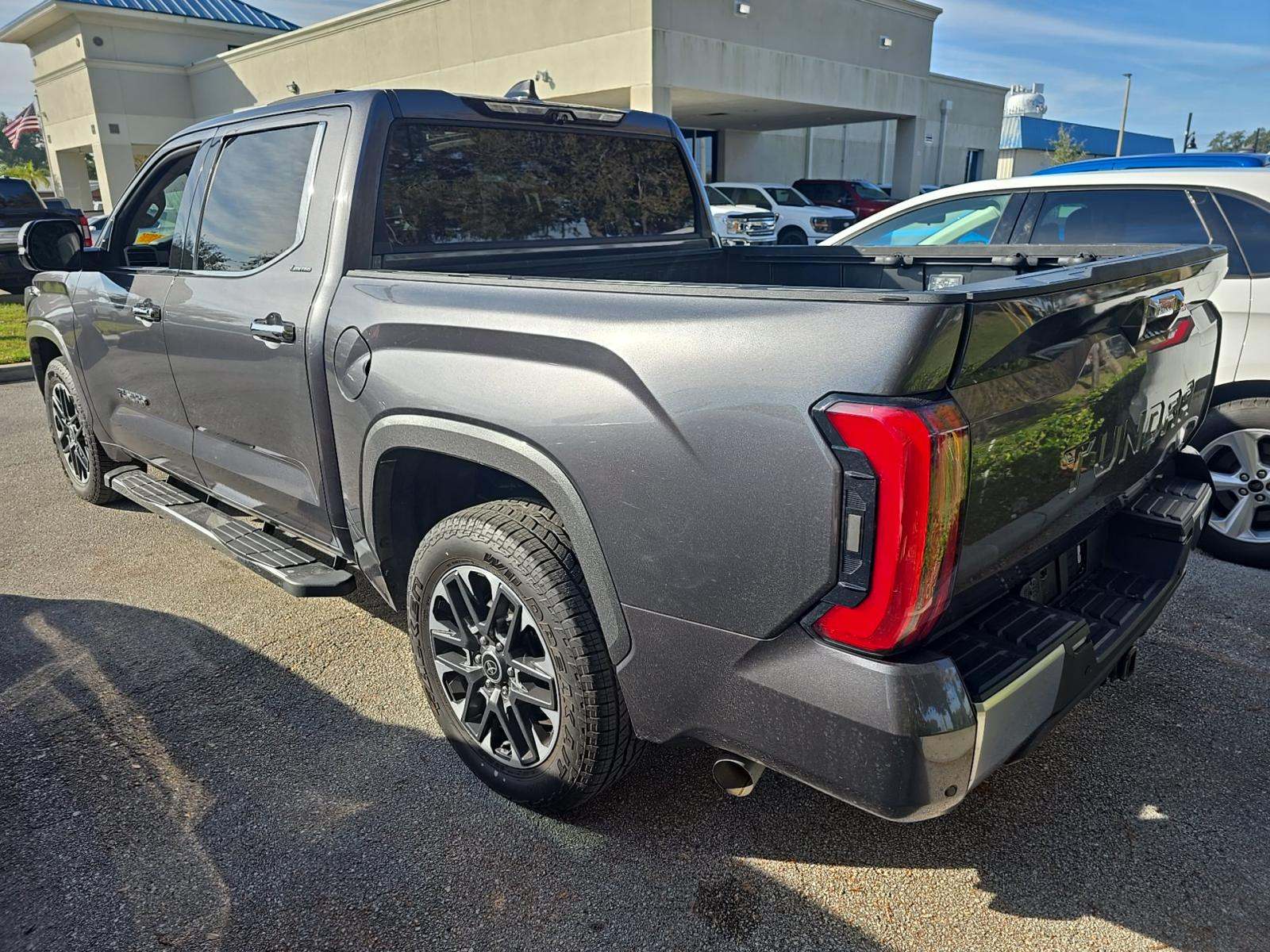 2023 Toyota Tundra Limited RWD