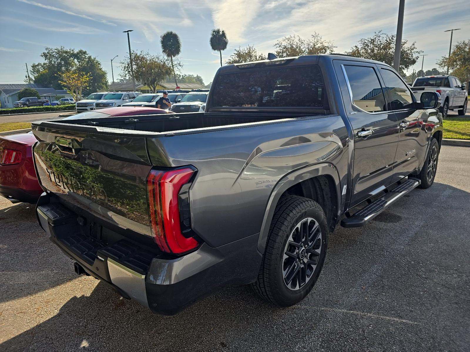 2023 Toyota Tundra Limited RWD