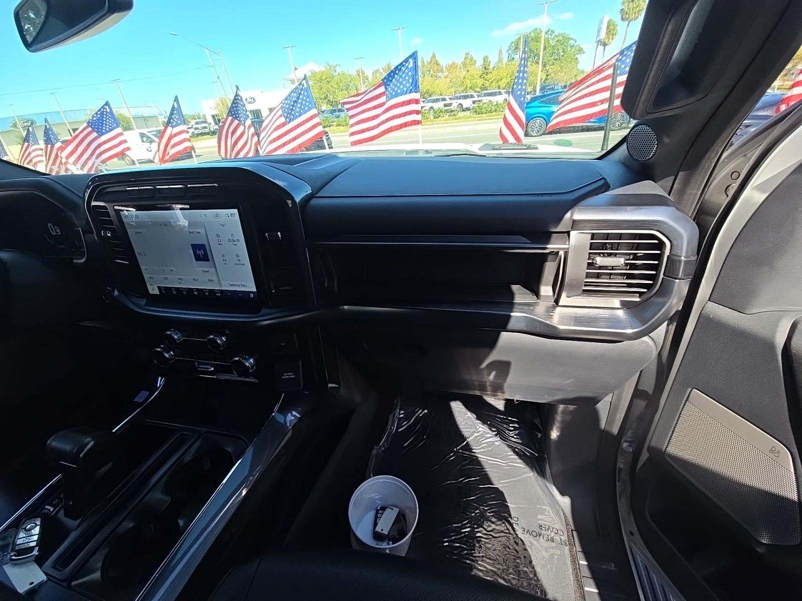 2022 Ford F-150 Lariat RWD