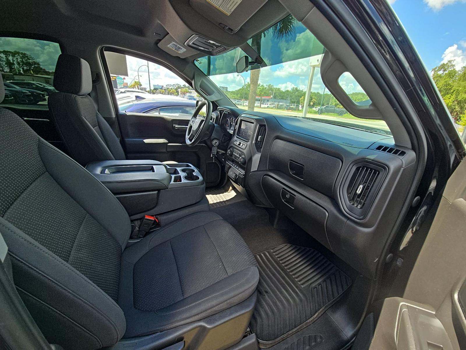 2020 Chevrolet Silverado 1500 Custom AWD