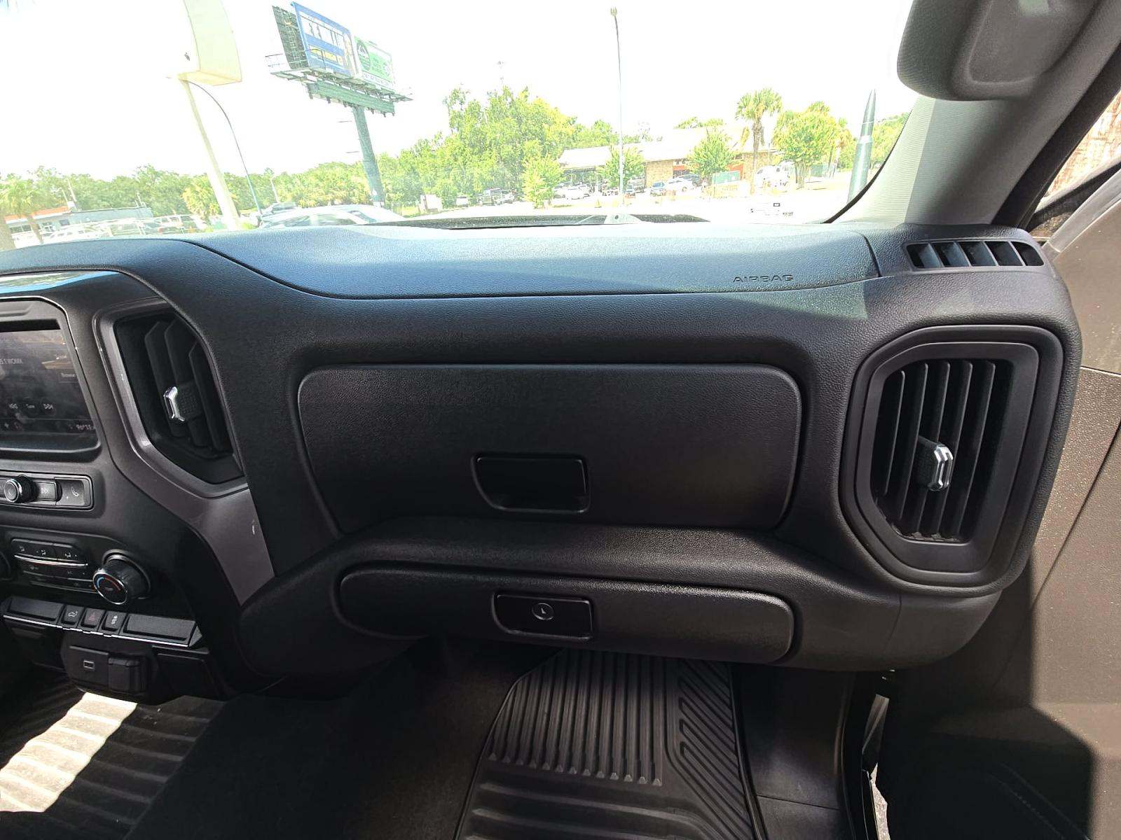 2020 Chevrolet Silverado 1500 Custom AWD