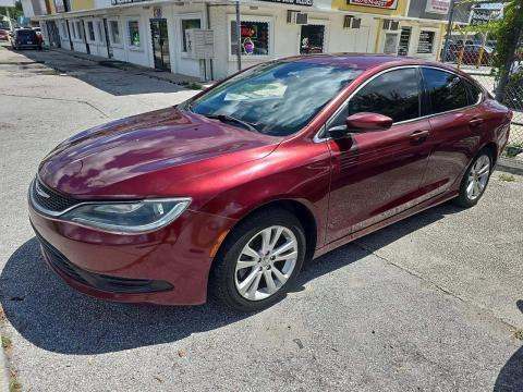 2017 Chrysler 200 LX Touring FWD
