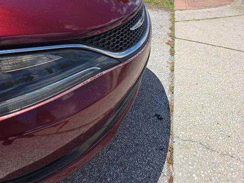 2017 Chrysler 200 LX Touring FWD