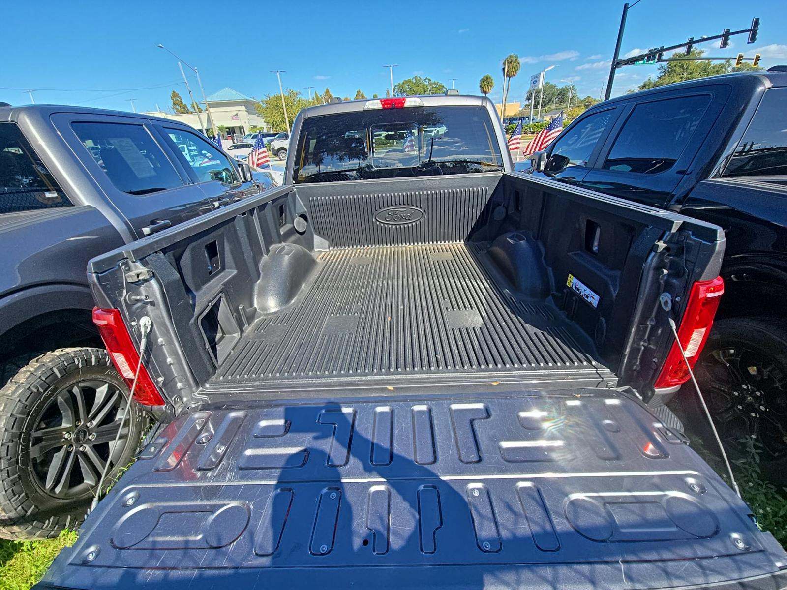 2022 Ford F-150 XLT RWD