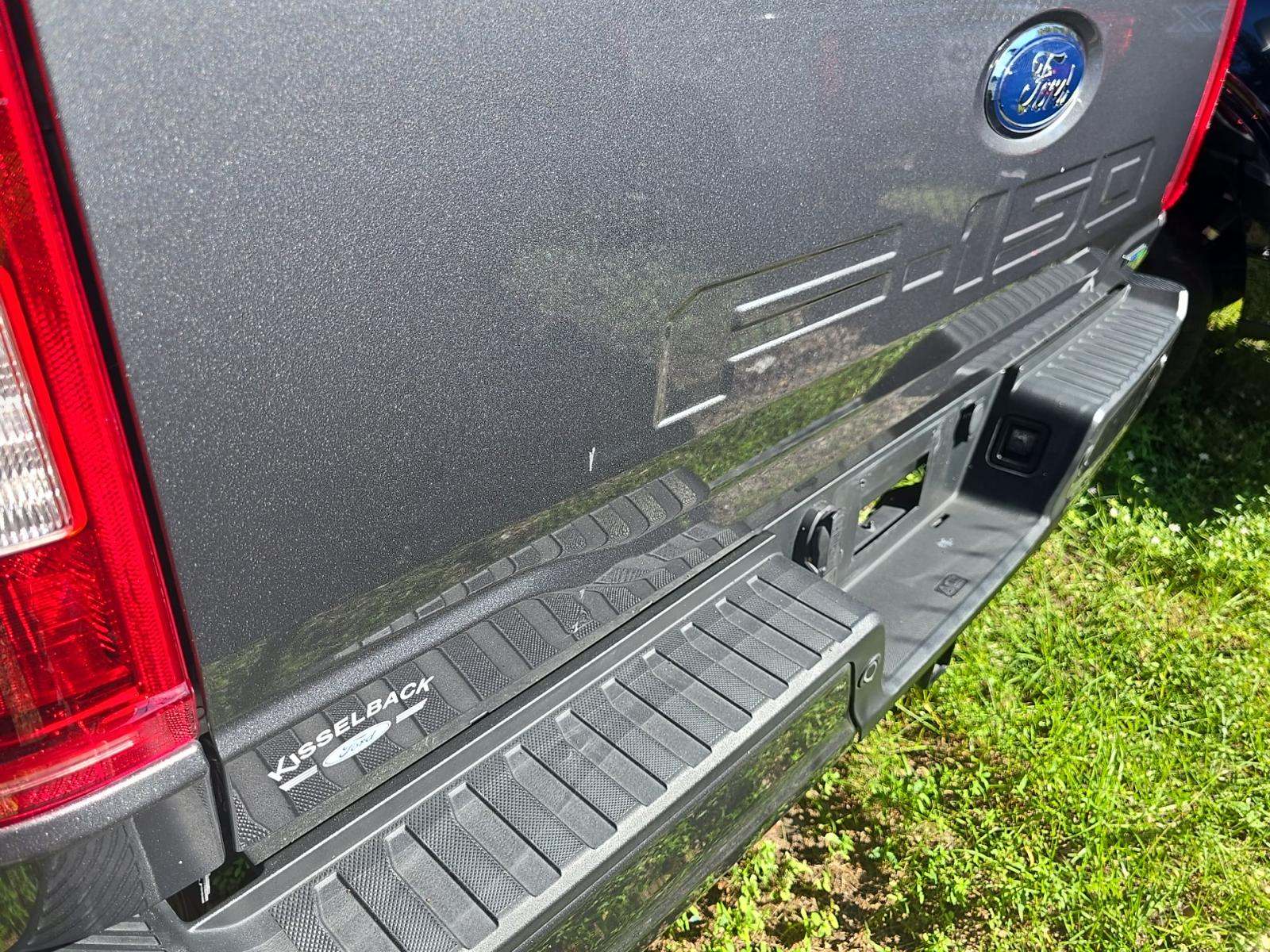 2022 Ford F-150 XLT RWD