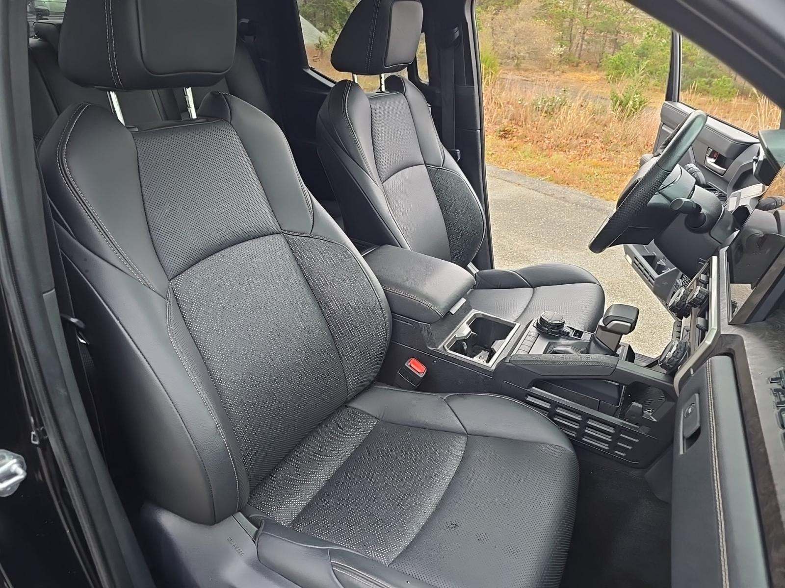 2024 Toyota Tacoma Limited AWD