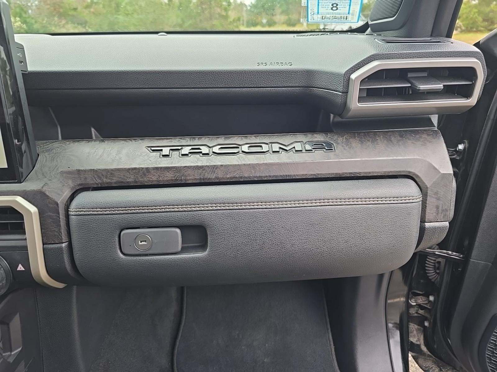 2024 Toyota Tacoma Limited AWD