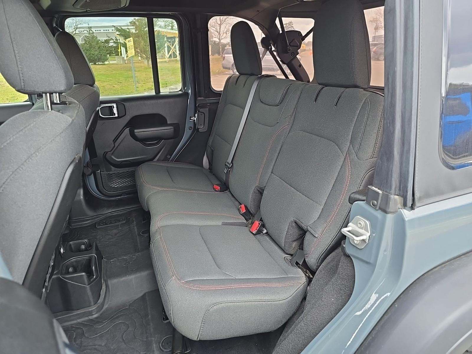 2025 Jeep Wrangler Rubicon AWD