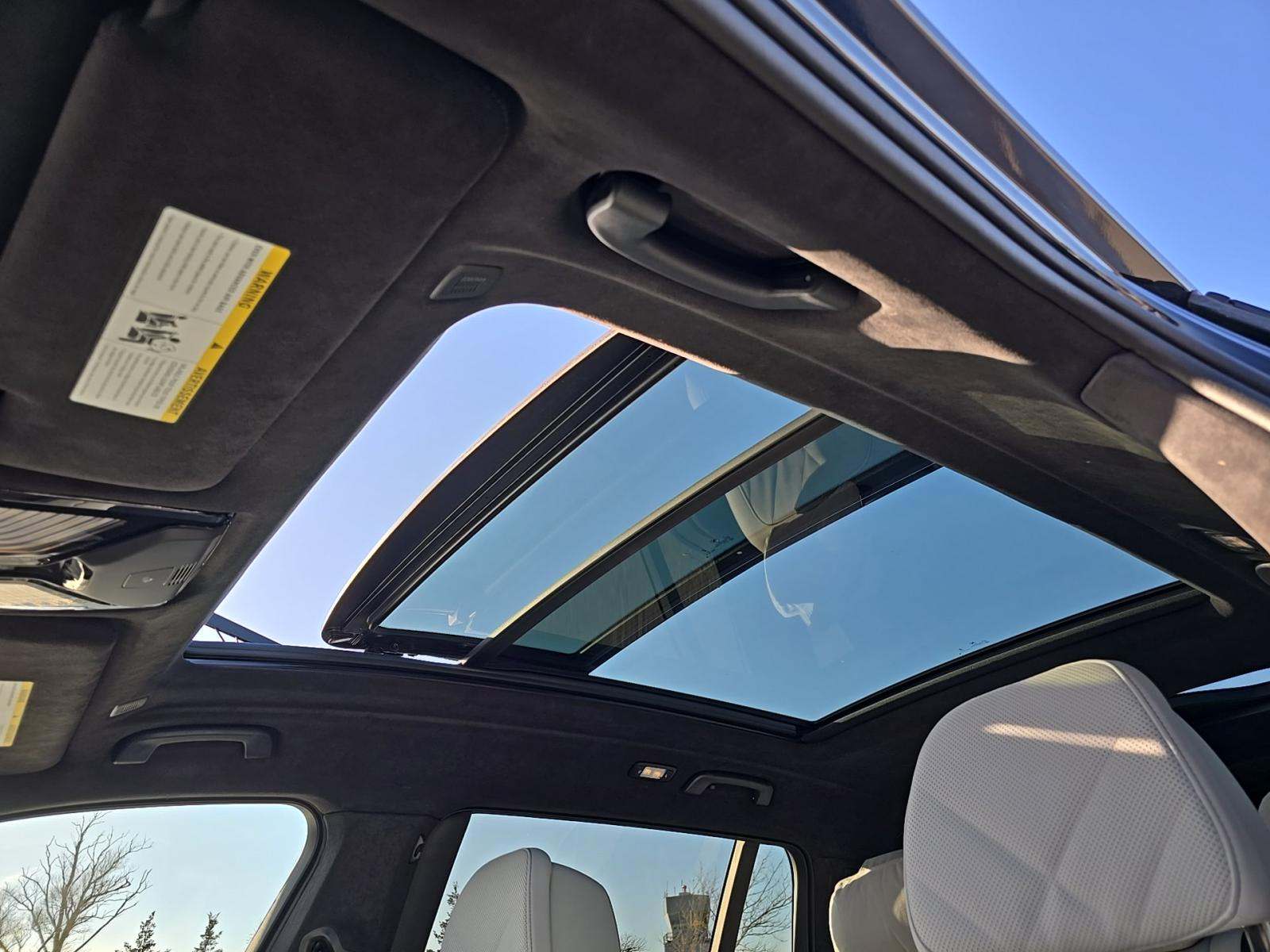 2025 BMW X7 xDrive40i AWD