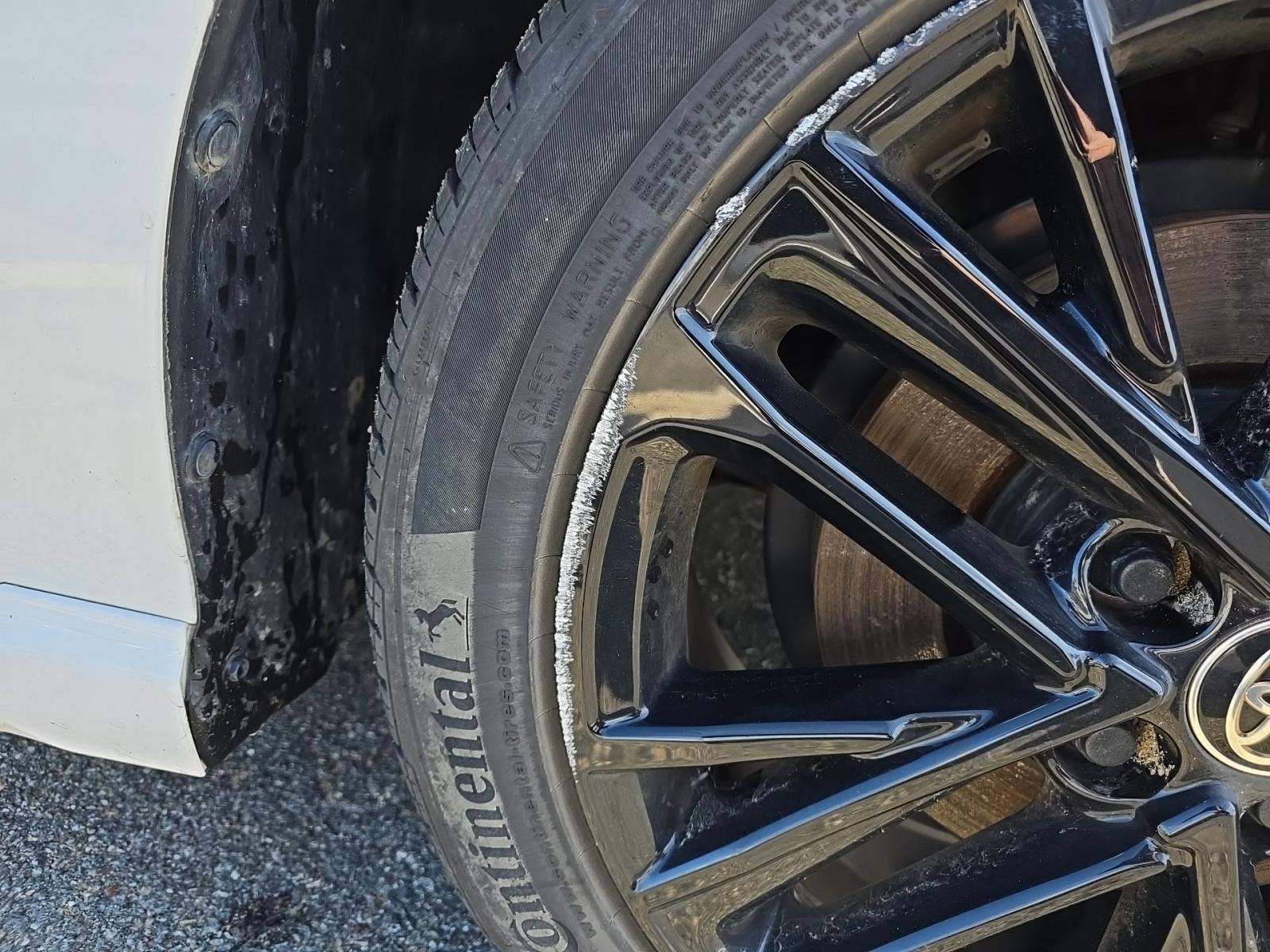 2025 Toyota Camry SE AWD