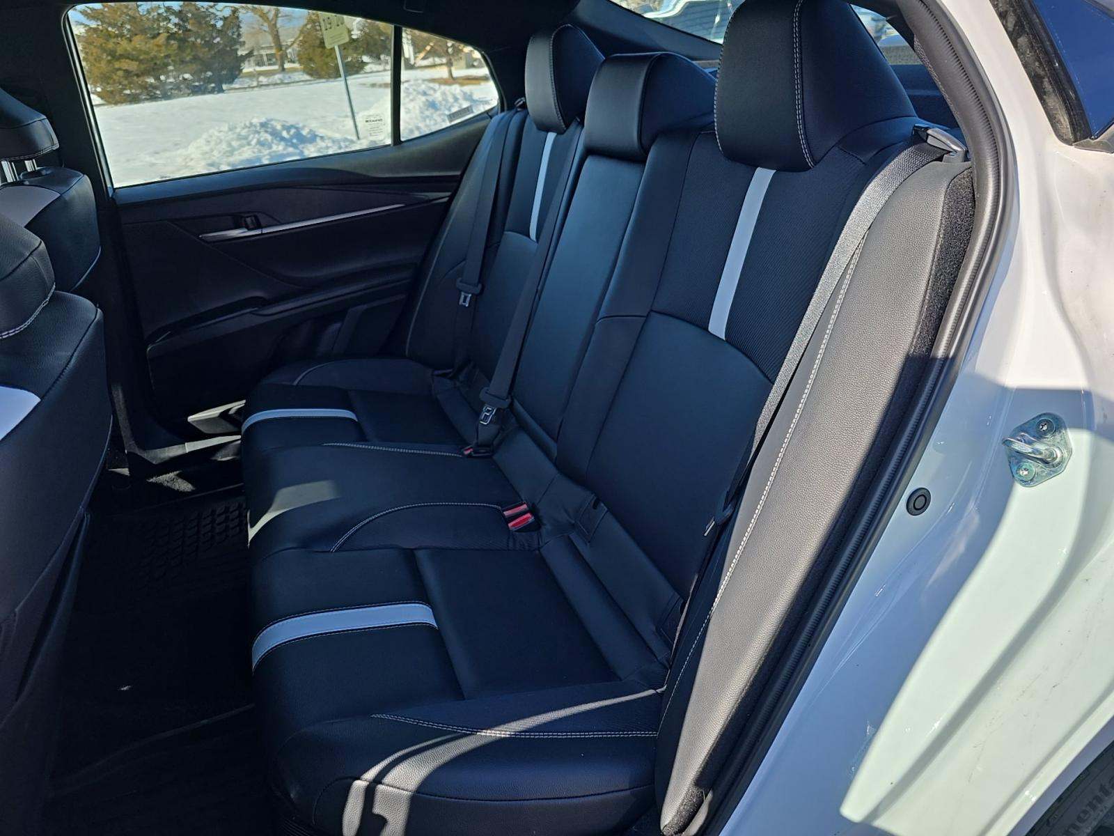 2025 Toyota Camry SE AWD