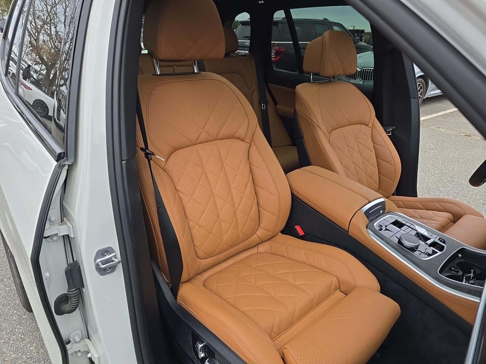 2025 BMW X5 xDrive50e AWD