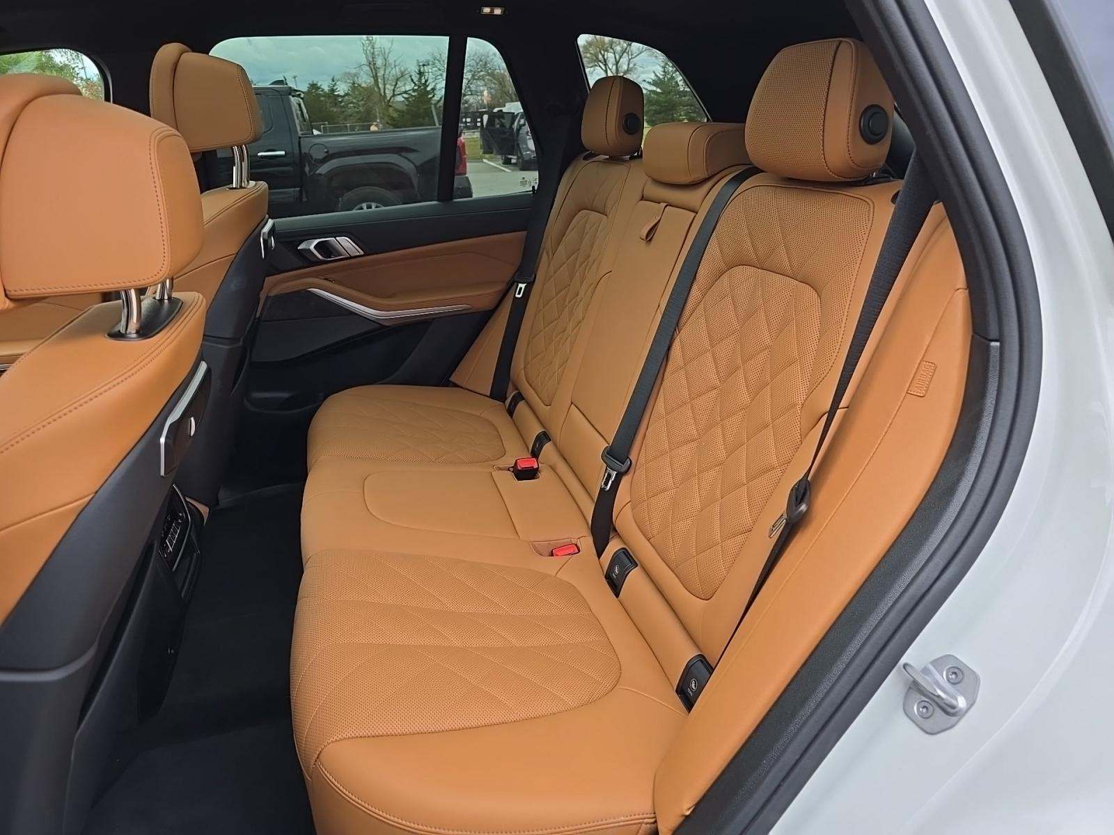 2025 BMW X5 xDrive50e AWD