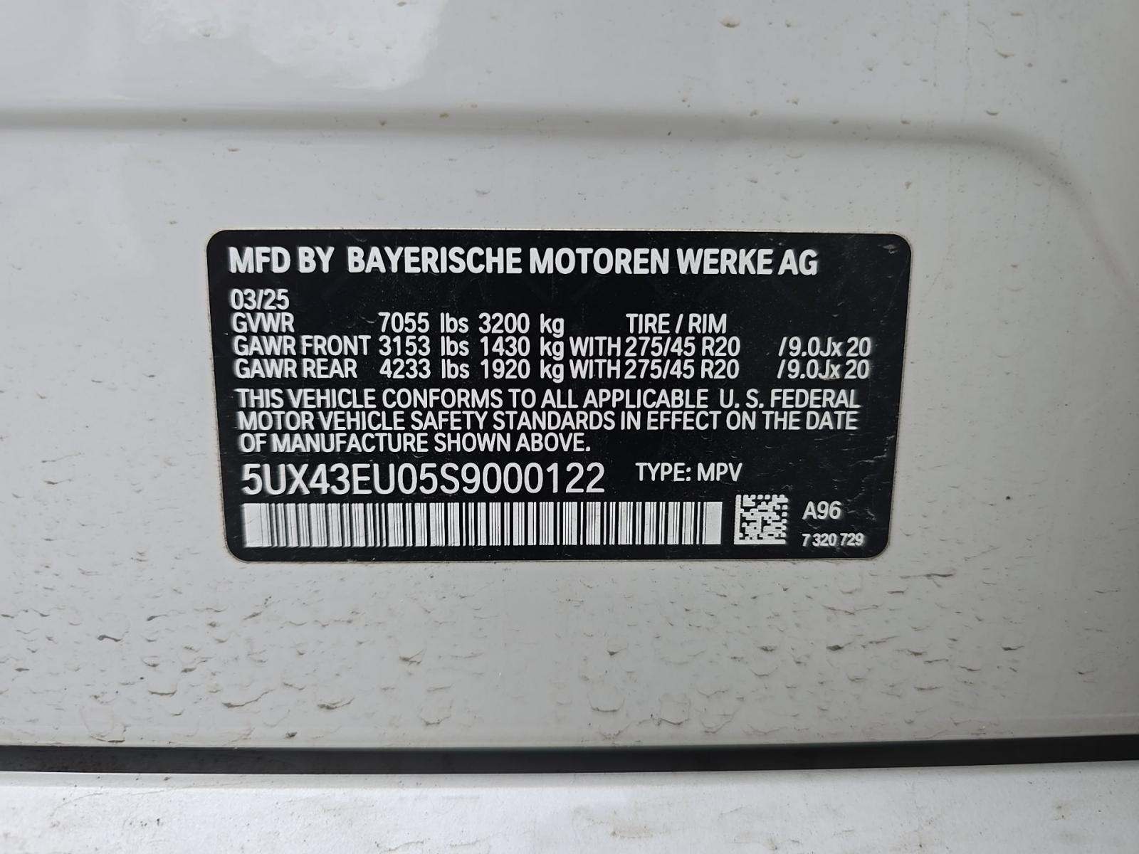 2025 BMW X5 xDrive50e AWD