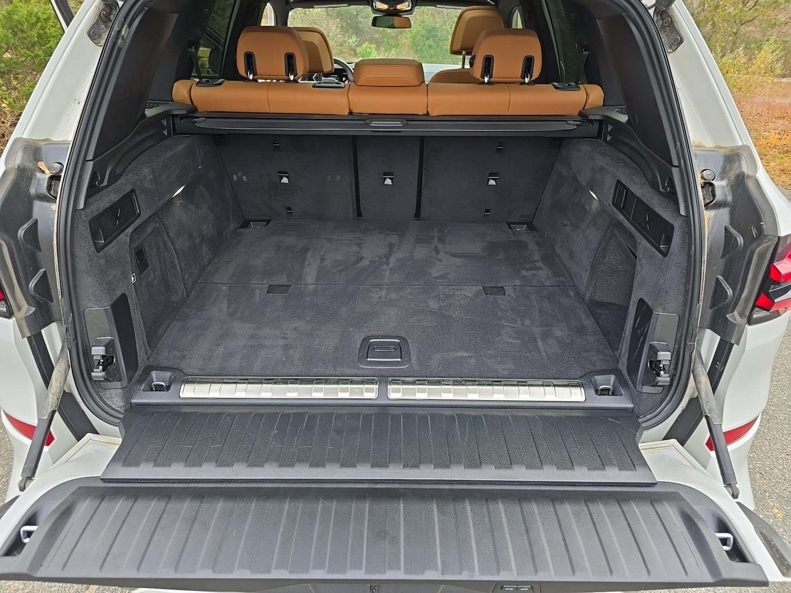 2025 BMW X5 xDrive50e AWD