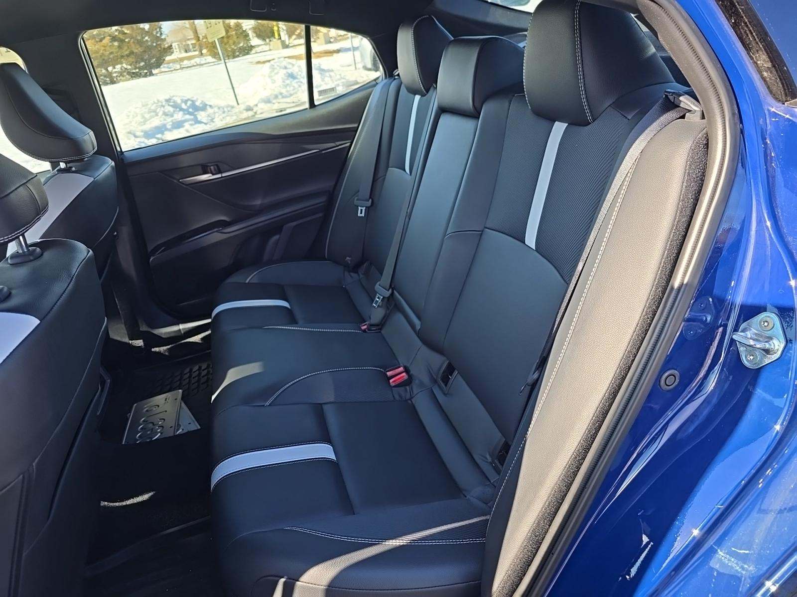 2025 Toyota Camry SE AWD