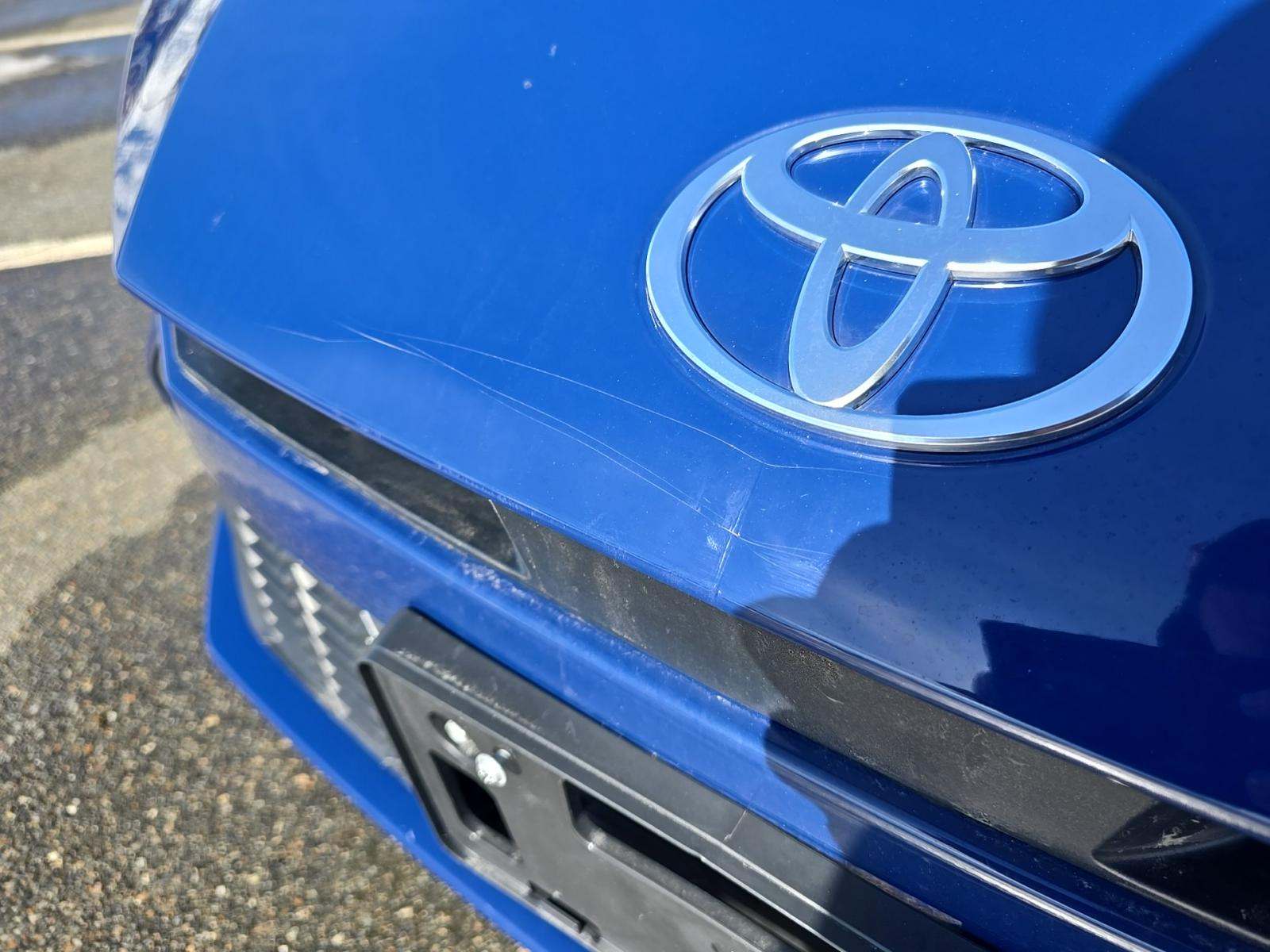 2025 Toyota Camry SE AWD