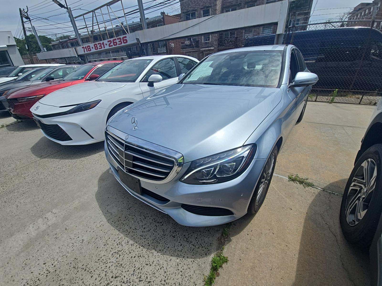 2016 Mercedes-Benz C 300 4MATIC w/Luxury Pkg