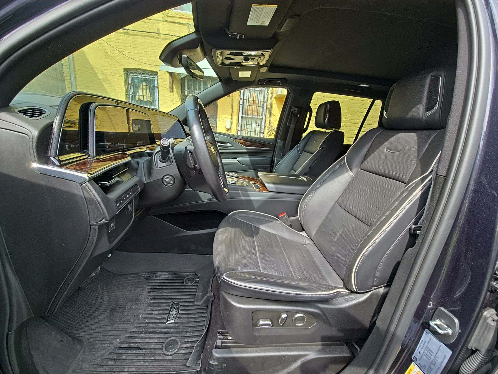 2023 Cadillac Escalade Premium Luxury AWD