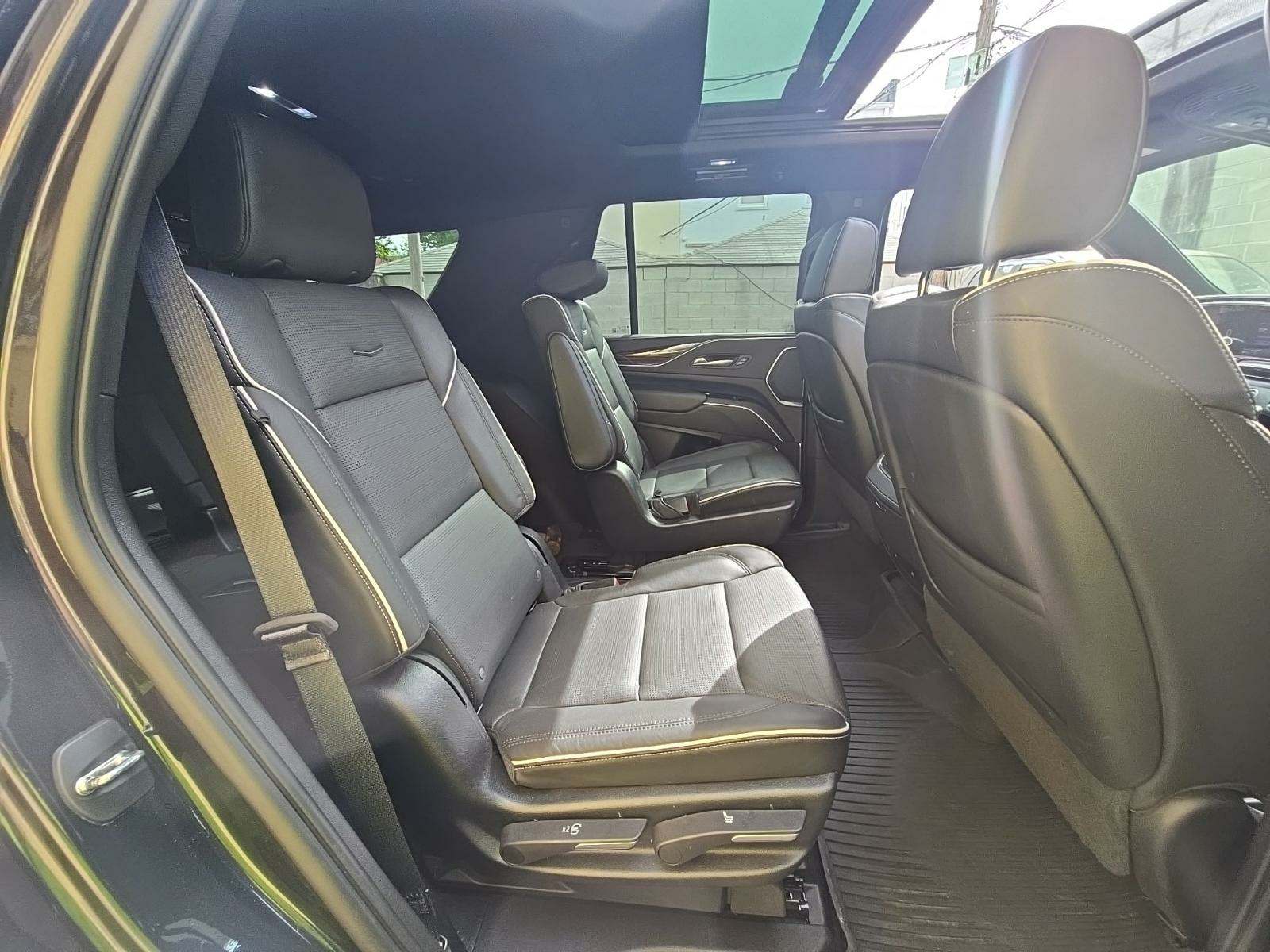 2023 Cadillac Escalade Premium Luxury AWD