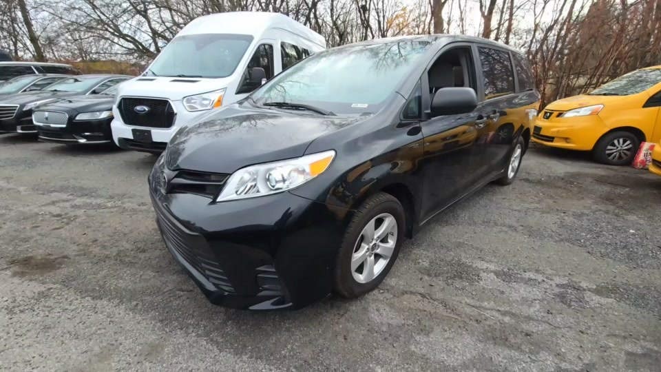2020 Toyota Sienna L 7-Passenger 119.3