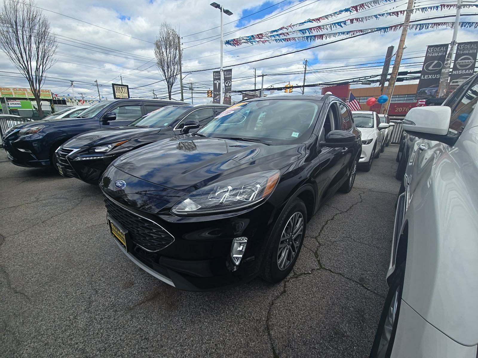 2022 Ford Escape SEL AWD