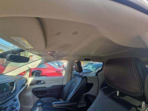 2024 Chrysler Pacifica Touring L FWD