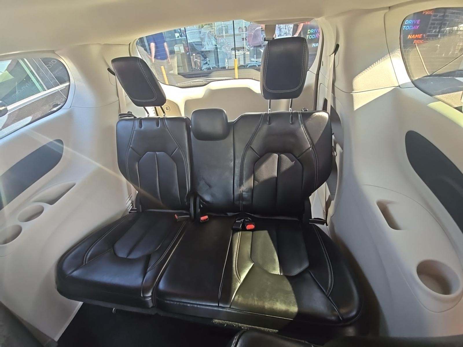 2024 Chrysler Pacifica Touring L FWD