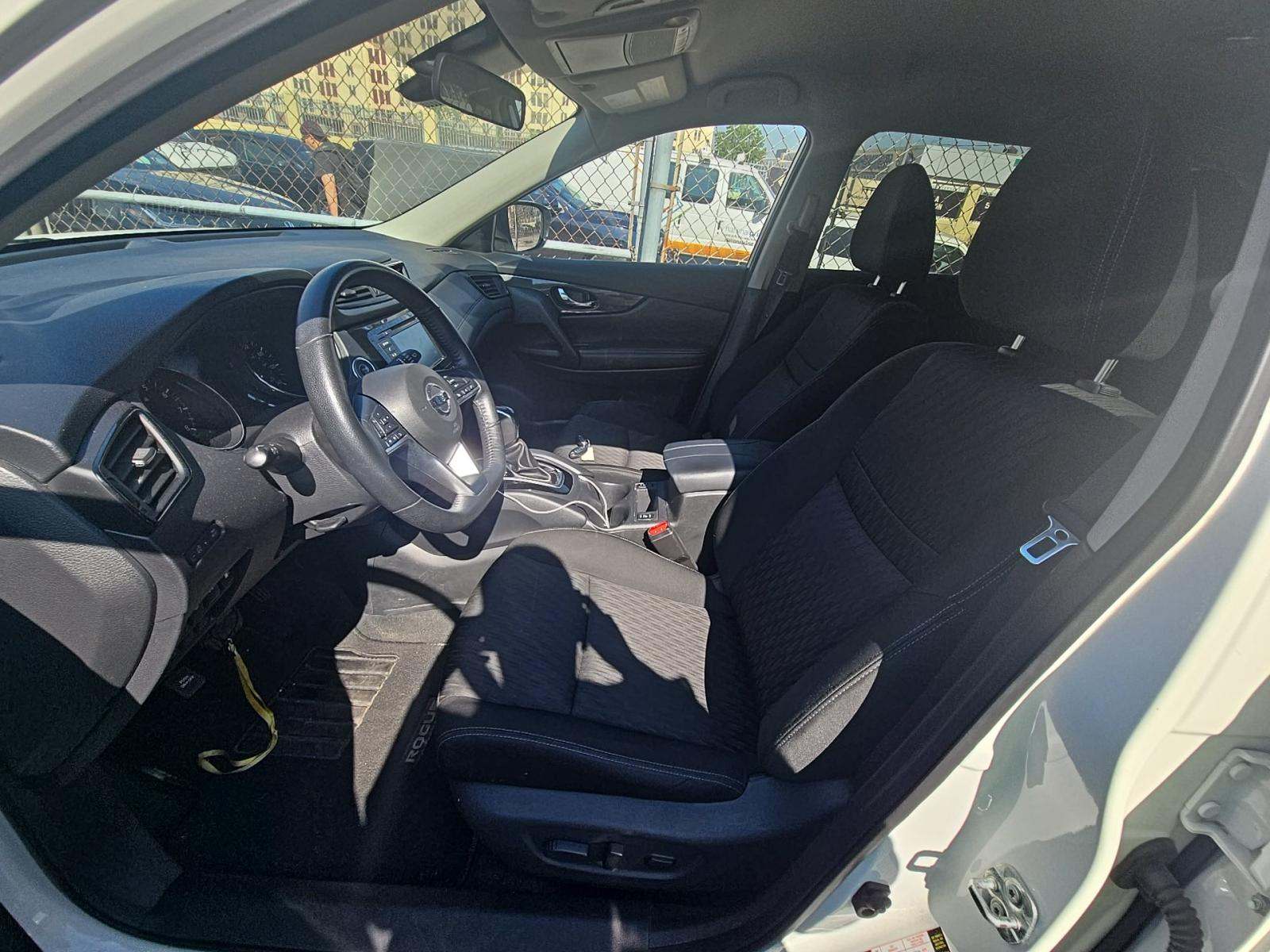 2020 Nissan Rogue SV AWD