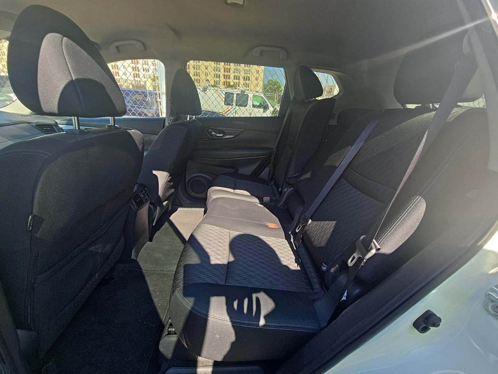 2020 Nissan Rogue SV AWD