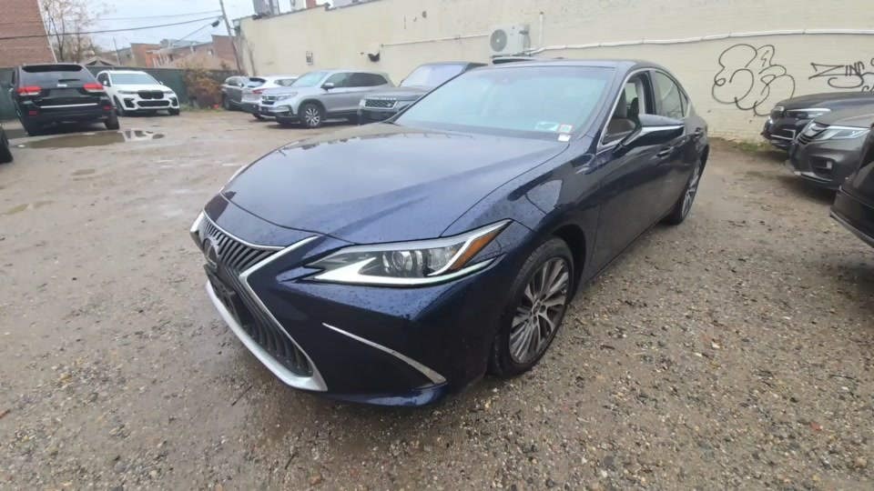 2021 Lexus ES 350