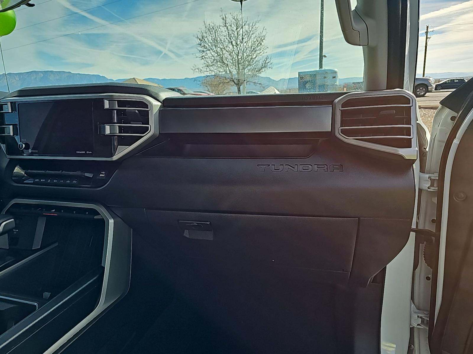 2023 Toyota Tundra SR5 AWD