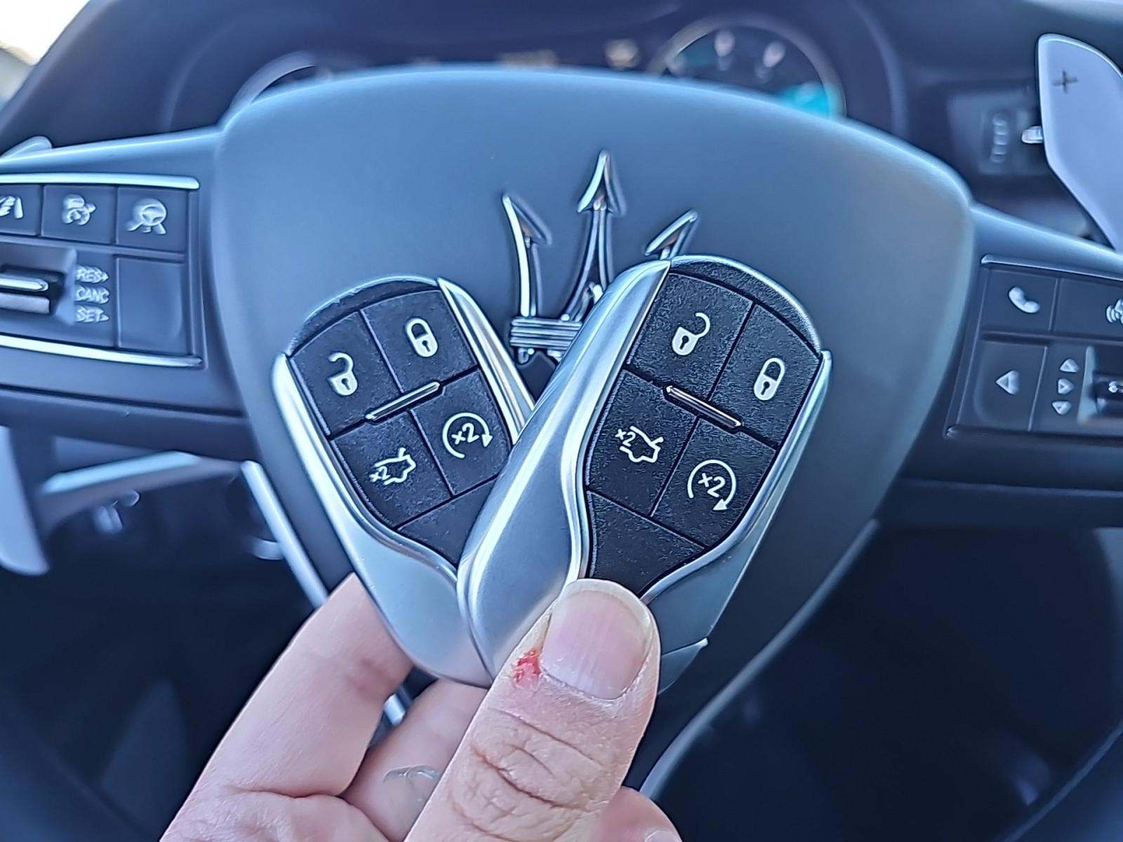 2024 Maserati Quattroporte Modena Ultima Q4 AWD