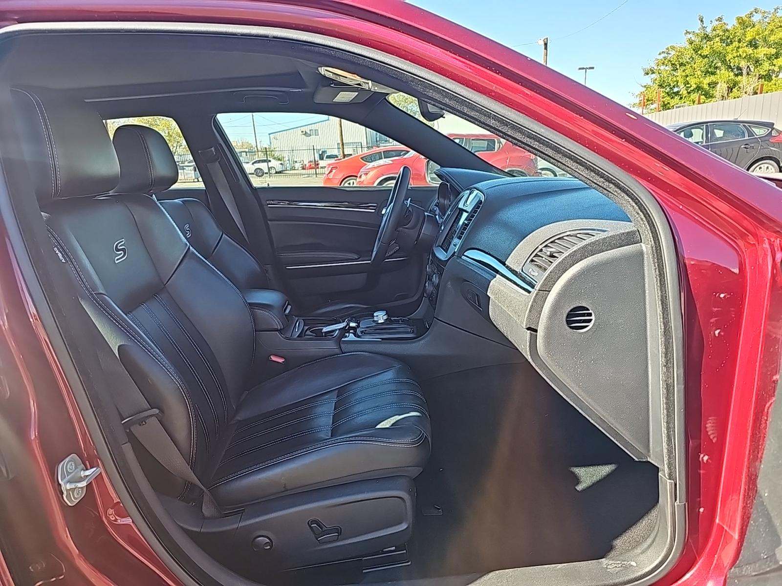 2023 Chrysler 300 300S RWD