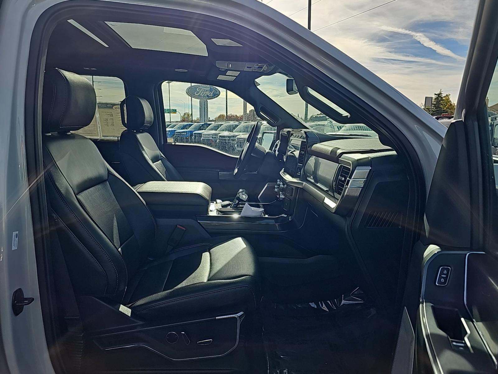 2023 Ford F-150 Hybrid Lariat AWD