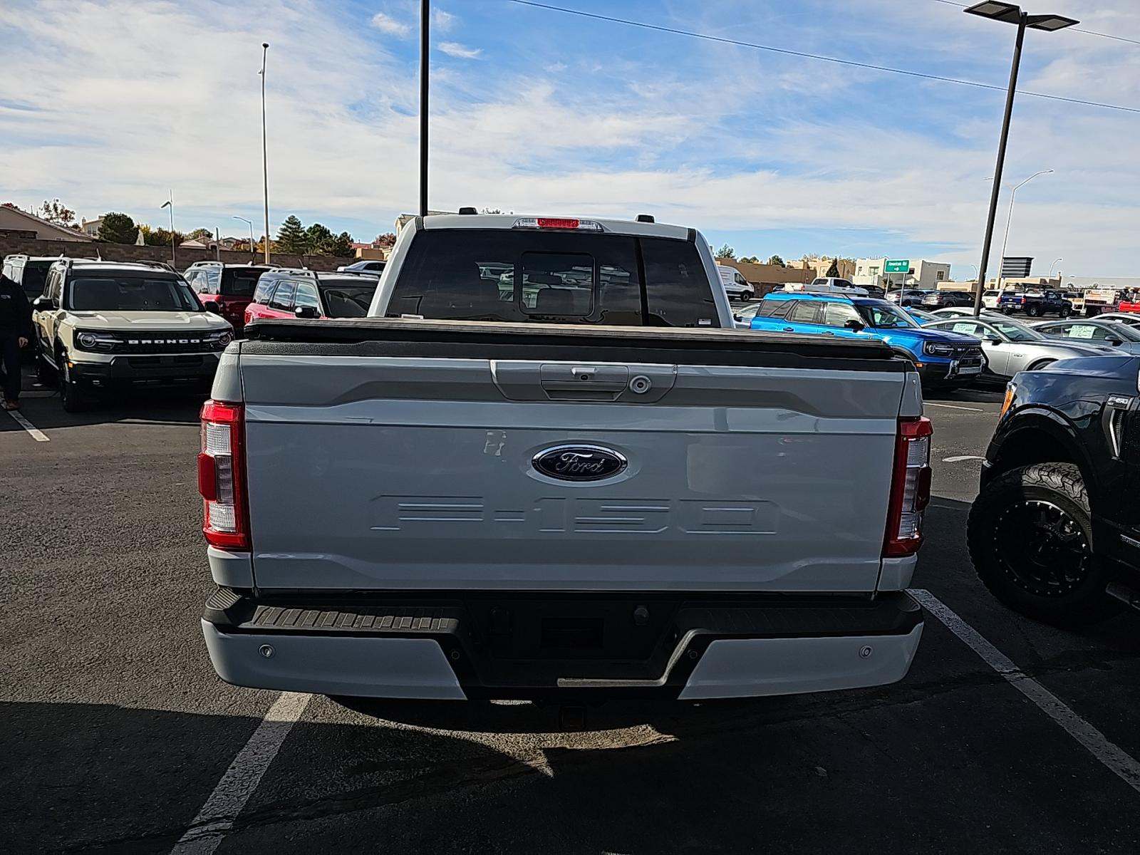 2023 Ford F-150 Hybrid Lariat AWD