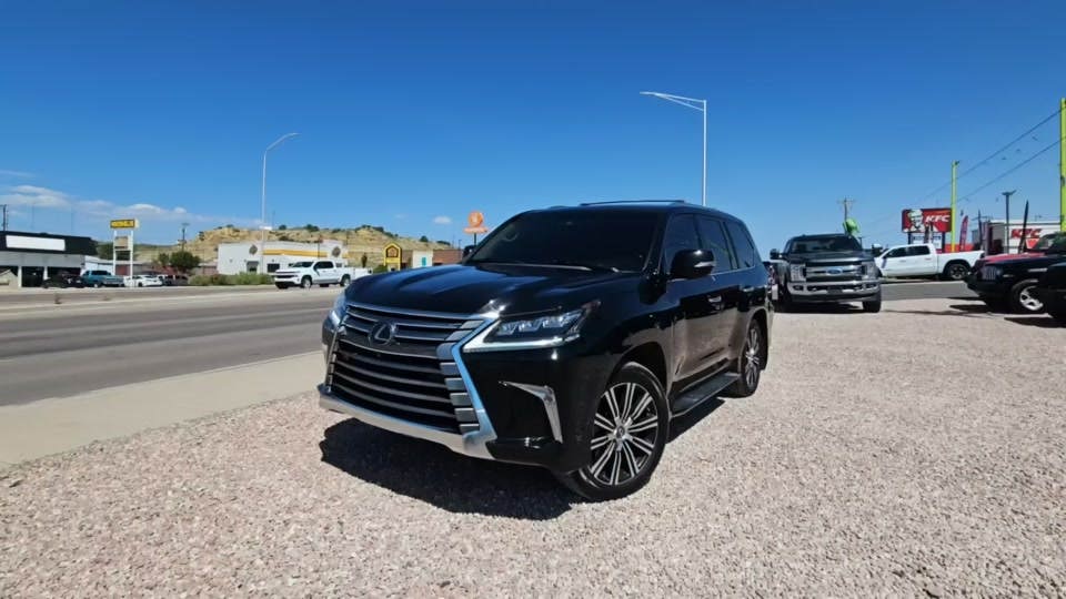 2019 Lexus LX 570 Three-Row