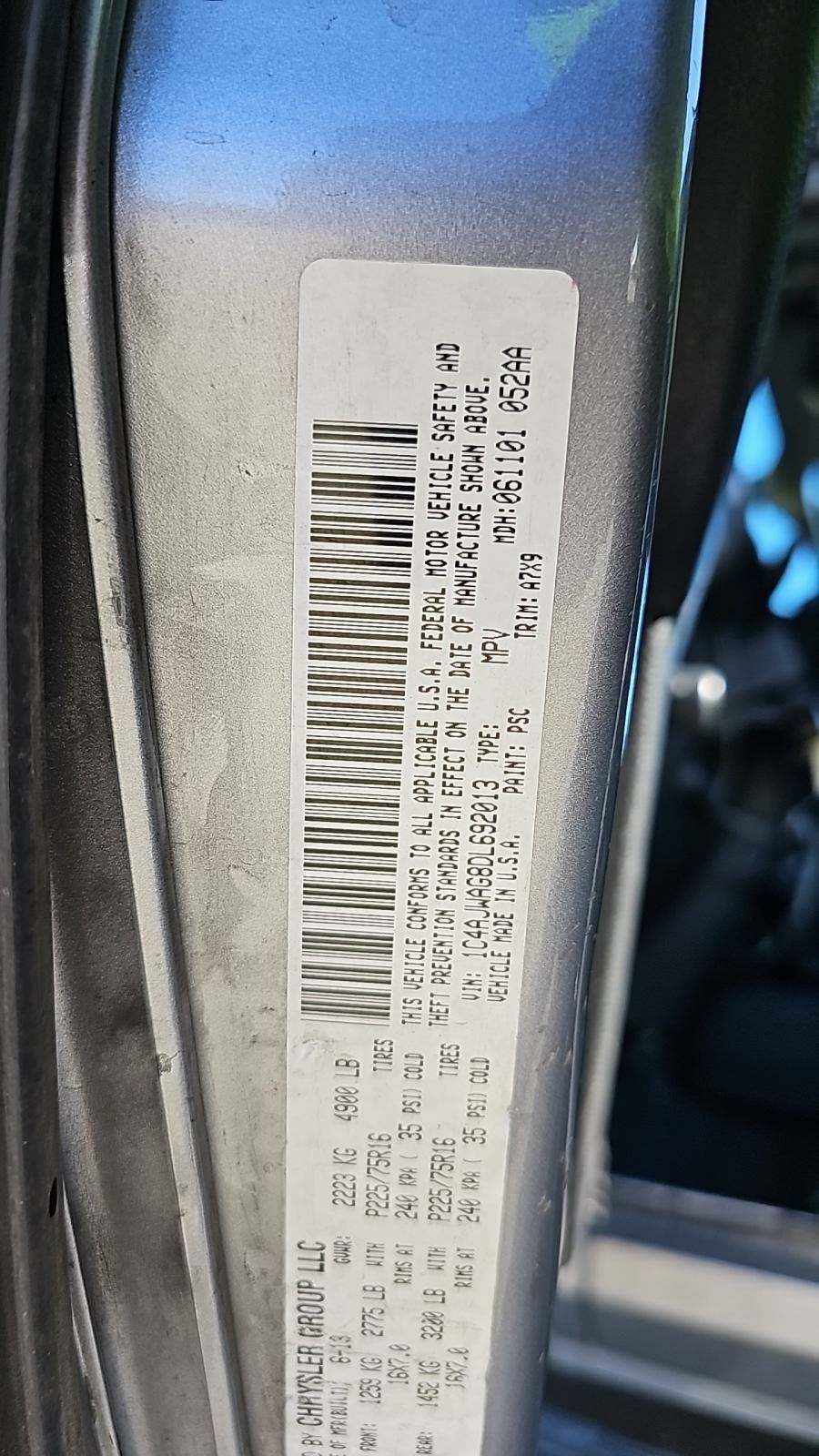 2013 Jeep Wrangler Sport AWD