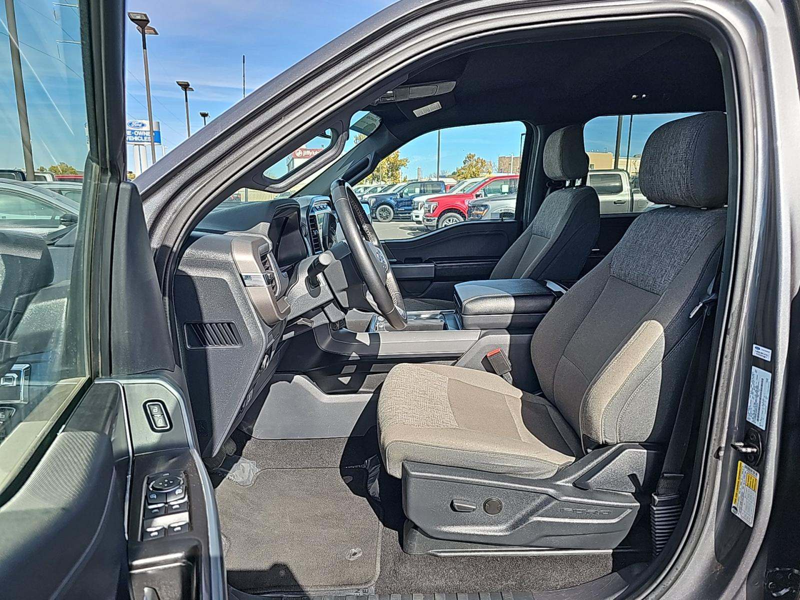 2024 Ford F-150 Hybrid XLT AWD