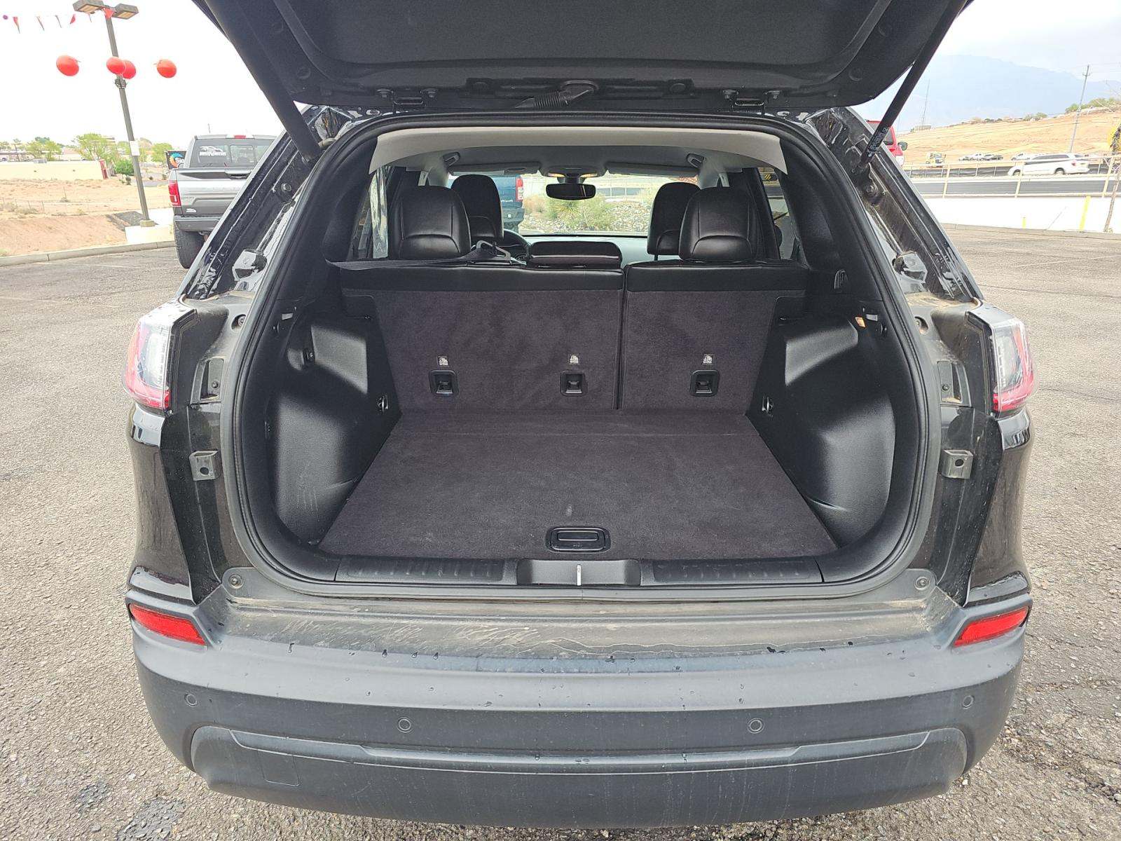 JEEP LATITUDE PLUS - 10