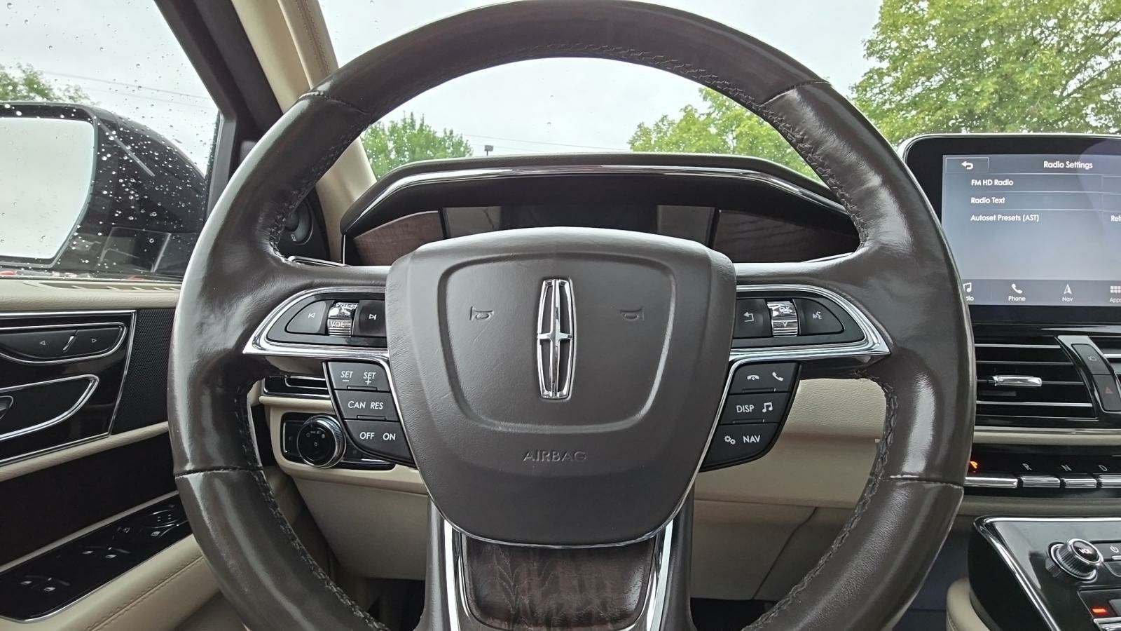 2018 Lincoln Navigator Select AWD