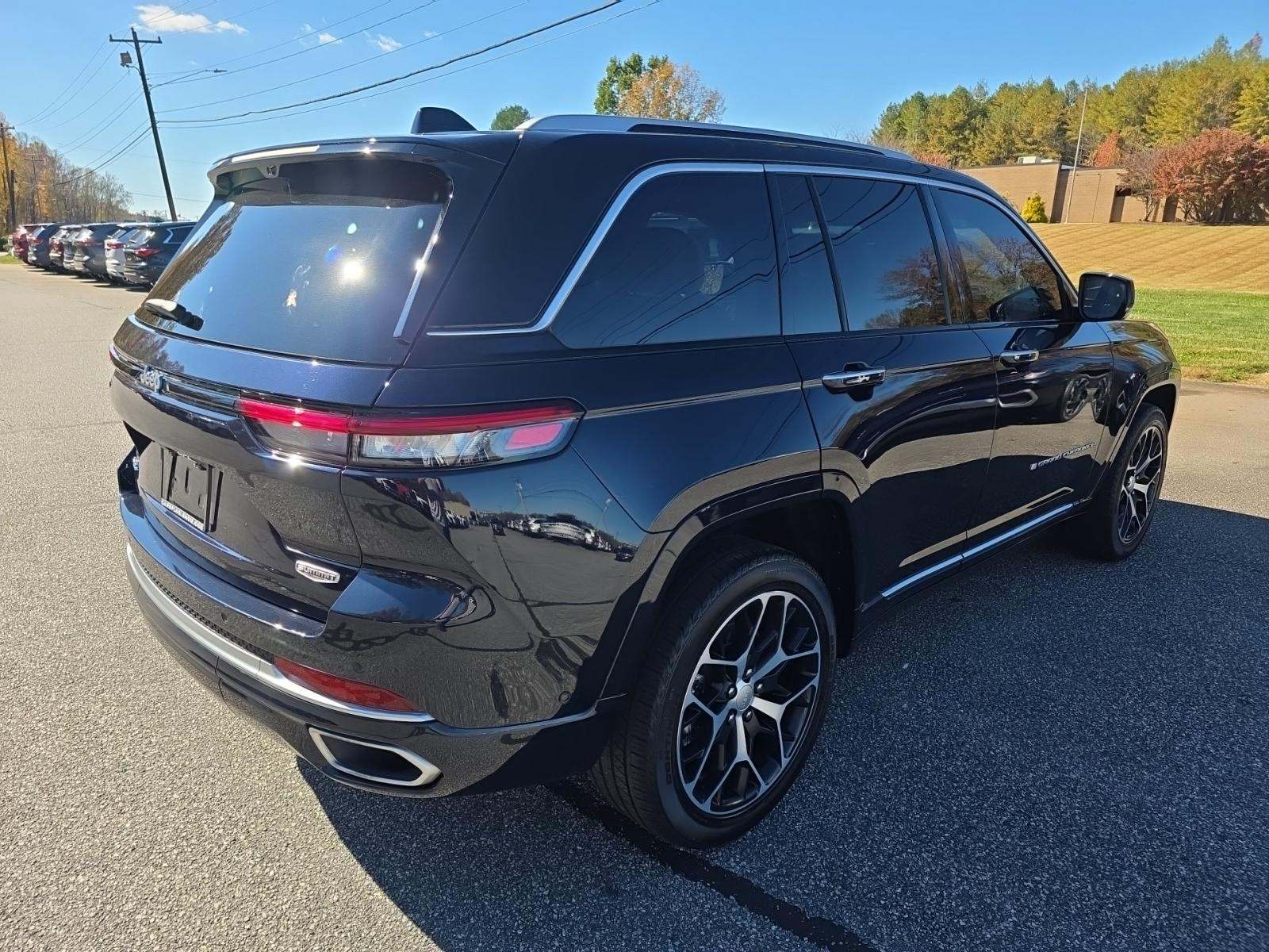 2022 Jeep Grand Cherokee 4xe Summit Reserve AWD