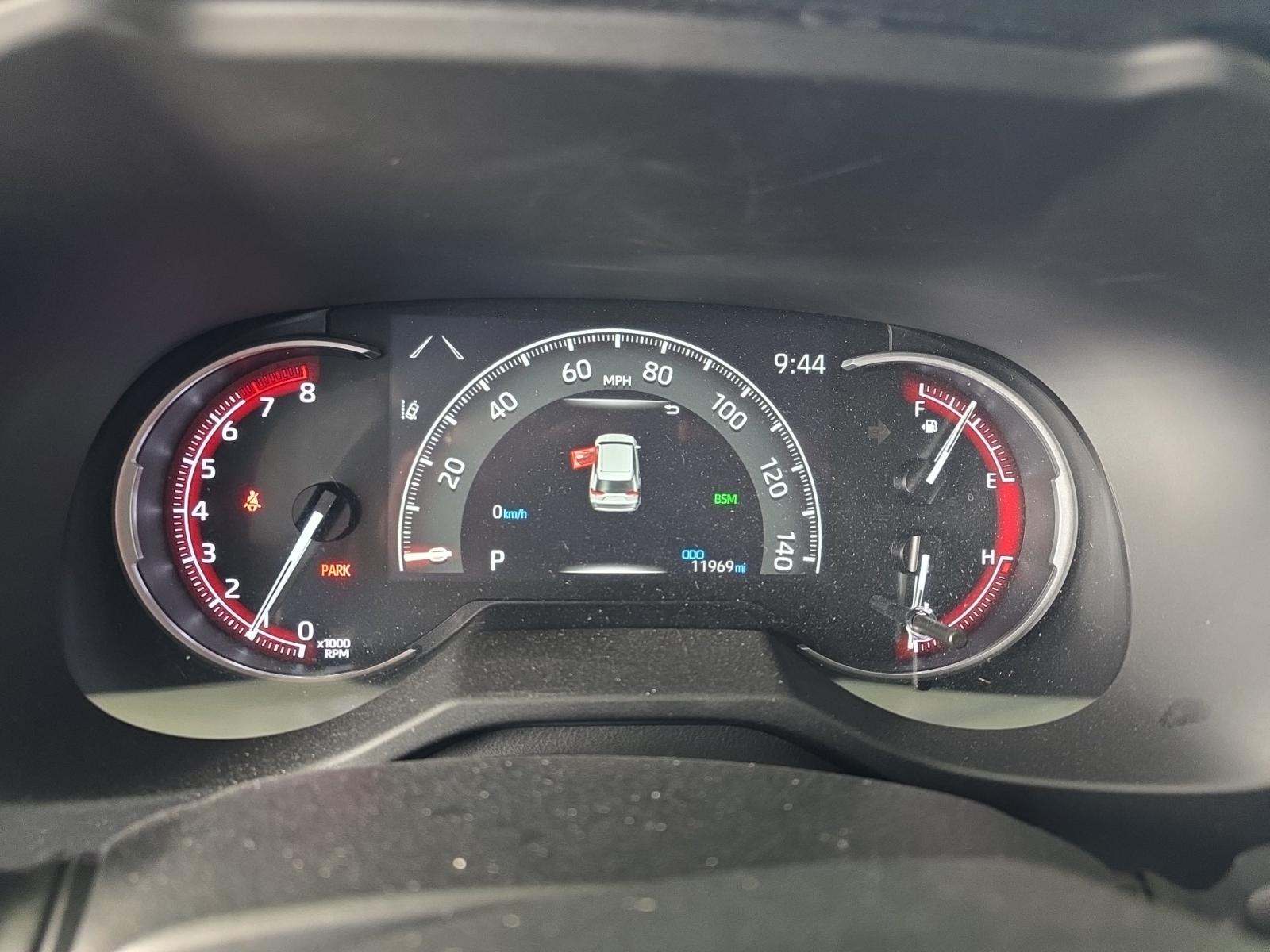 2025 Toyota RAV4 XLE FWD