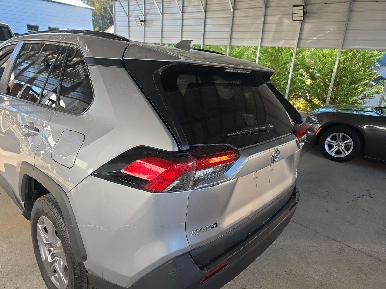 2025 Toyota RAV4 XLE FWD