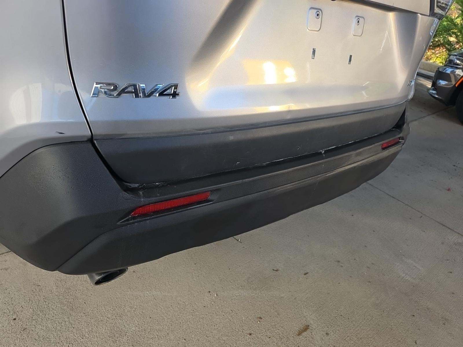 2025 Toyota RAV4 XLE FWD